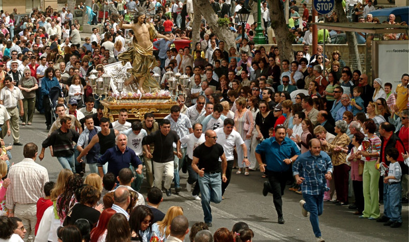 Easter Sunday Procession Tour